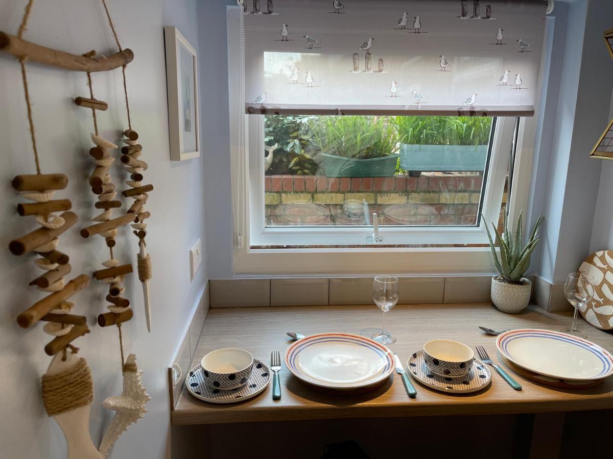 Tiny Beach House Lytham St Annes Exterior foto